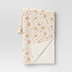 Mini Pumpkin Printed Plush With Shearling Reverse Throw Blanket - Threshold™ -IRIS GUEST 237115e9 eb80 4549 b675 8dff6cdea03e